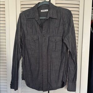 GAP - Classic Gray Button-Up Shirt - size small